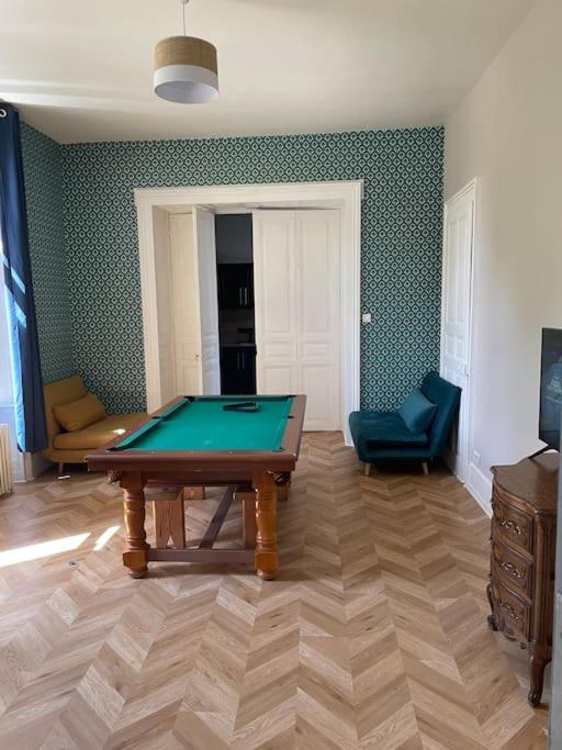 Appartement De Caractere Mirecourt